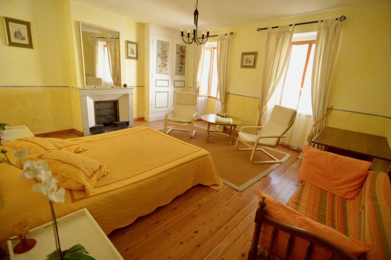 La Tulipe Sauvage Bed & Breakfast Bourdeaux Exterior photo