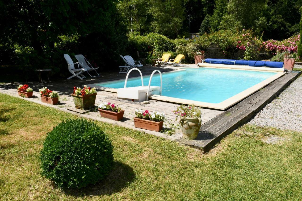 La Tulipe Sauvage Bed & Breakfast Bourdeaux Exterior photo
